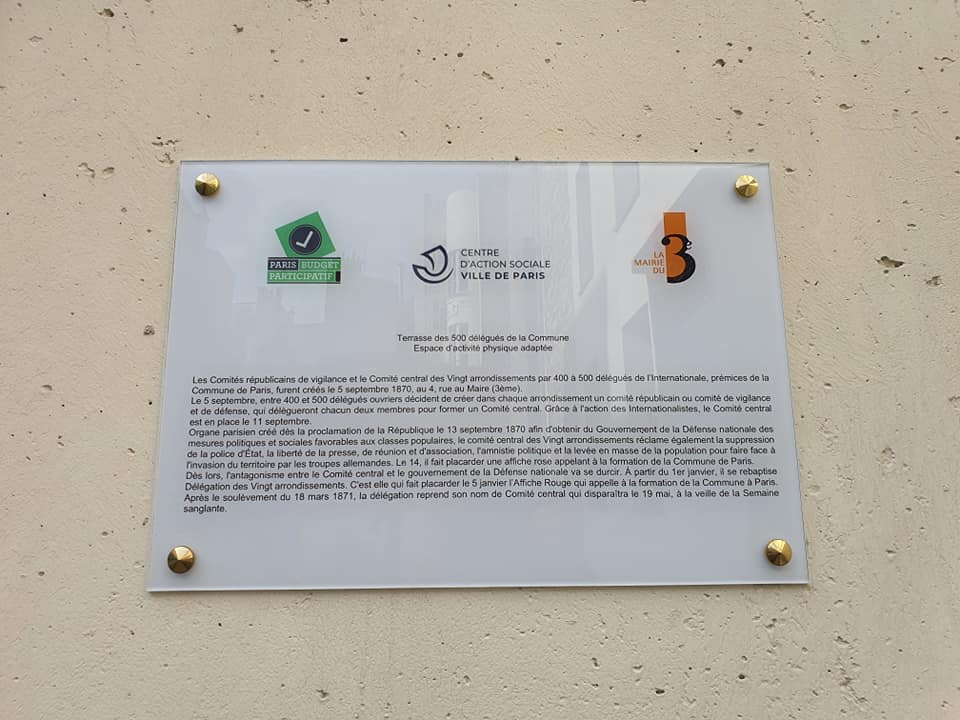 plaque apposée sur la Terrasse des 500 délégués de la Commune à Paris 3ème 