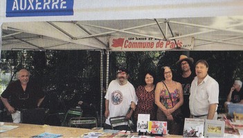 Stand des Amies et Amis de la Commune - Auxerre 2017