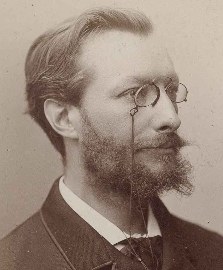 Georges Demenÿ (1850–1917), inventeur et photographe français, par Atelier NADAR. (source 	Bibliothèque nationale de France)