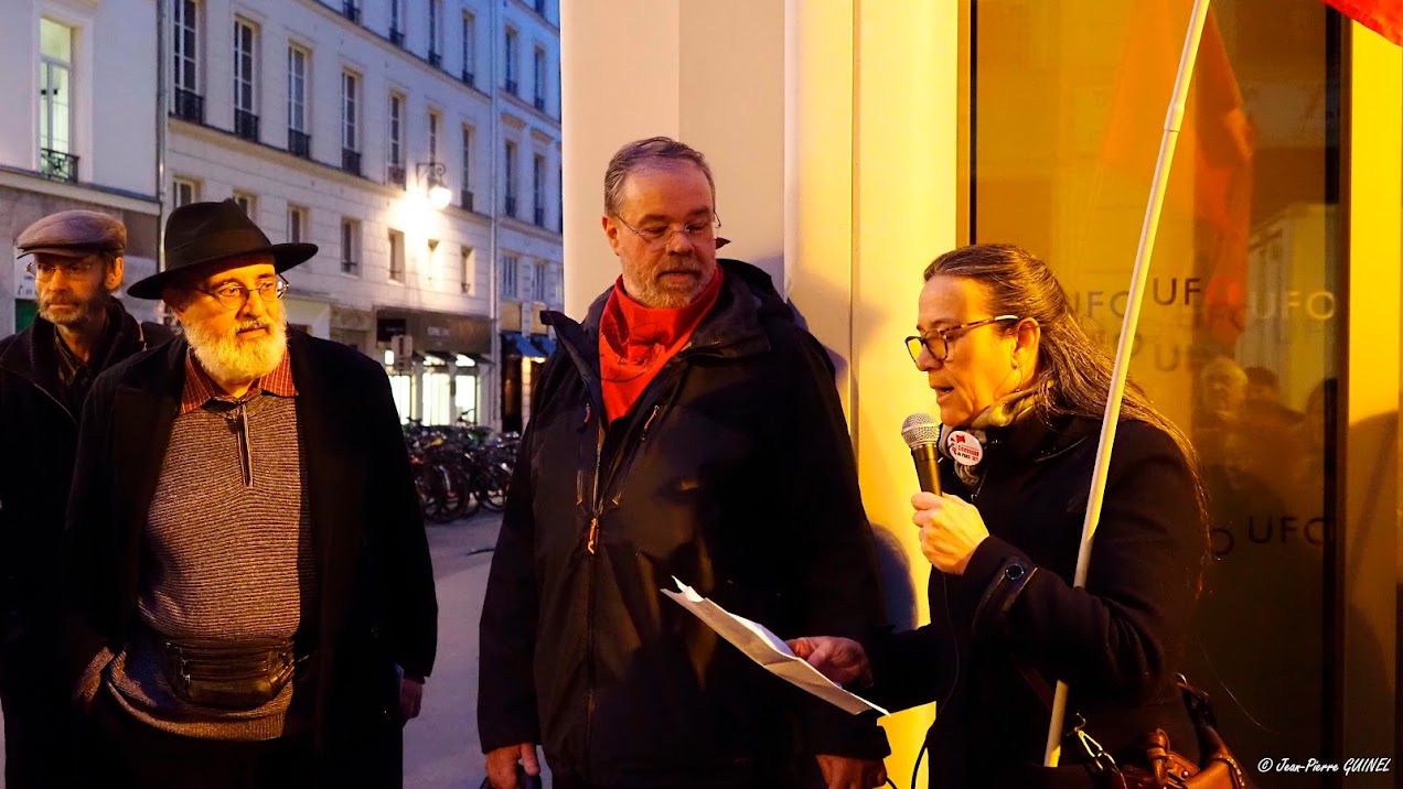 À proximité du 14 rue des Jeûneurs, Caroline Viau nous présente l’association ouvrière de production : L’Imprimerie Nouvelle, où de nombreux journaux communards furent imprimés. 