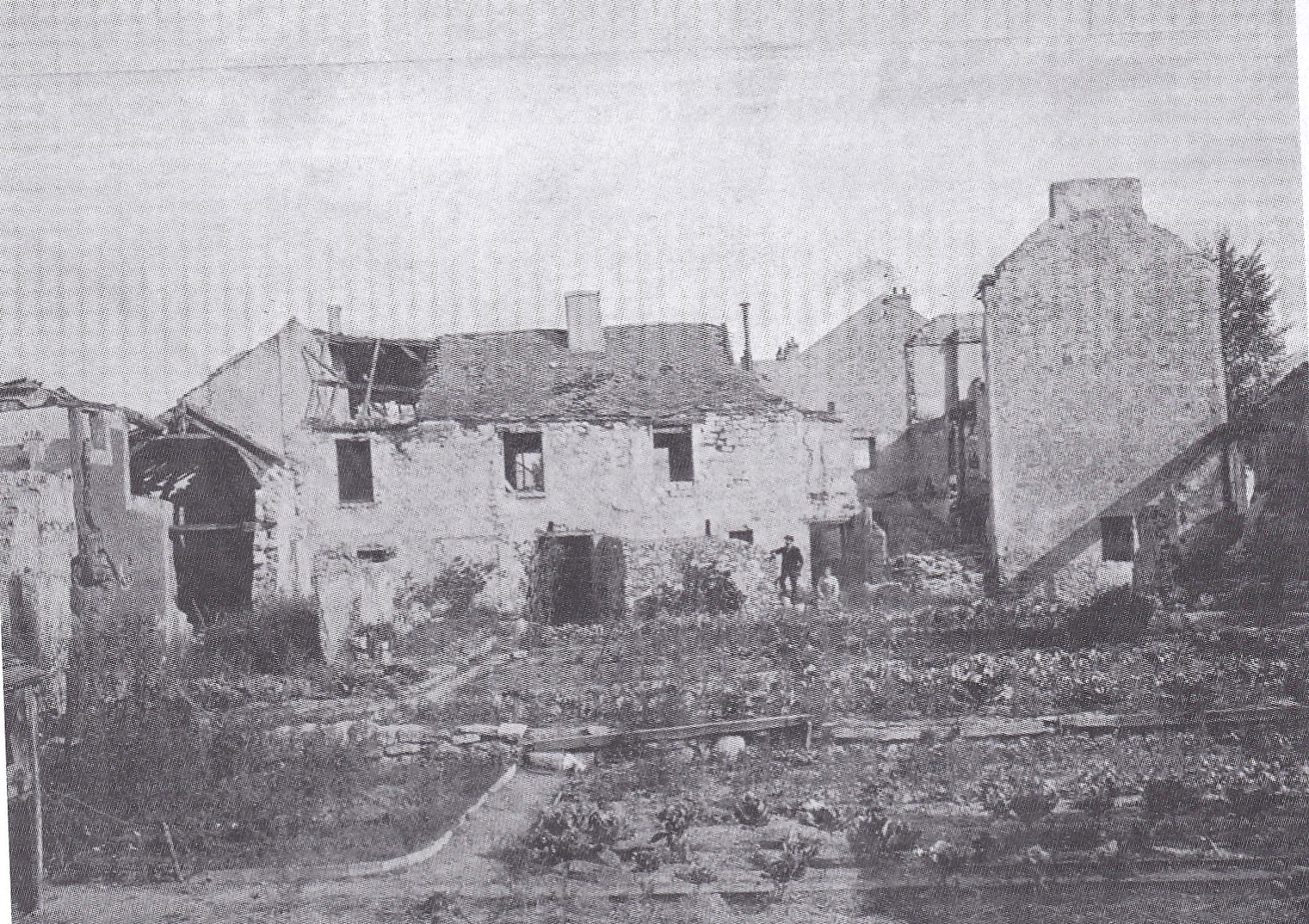 Bagneux, intérieur de la Grange Ory - (source Dittmar "Iconographie de la Commune de Paris de 1871" Bagneux, intérieur de la Grange Ory - (source Dittmar "Iconographie de la Commune de Paris de 1871"