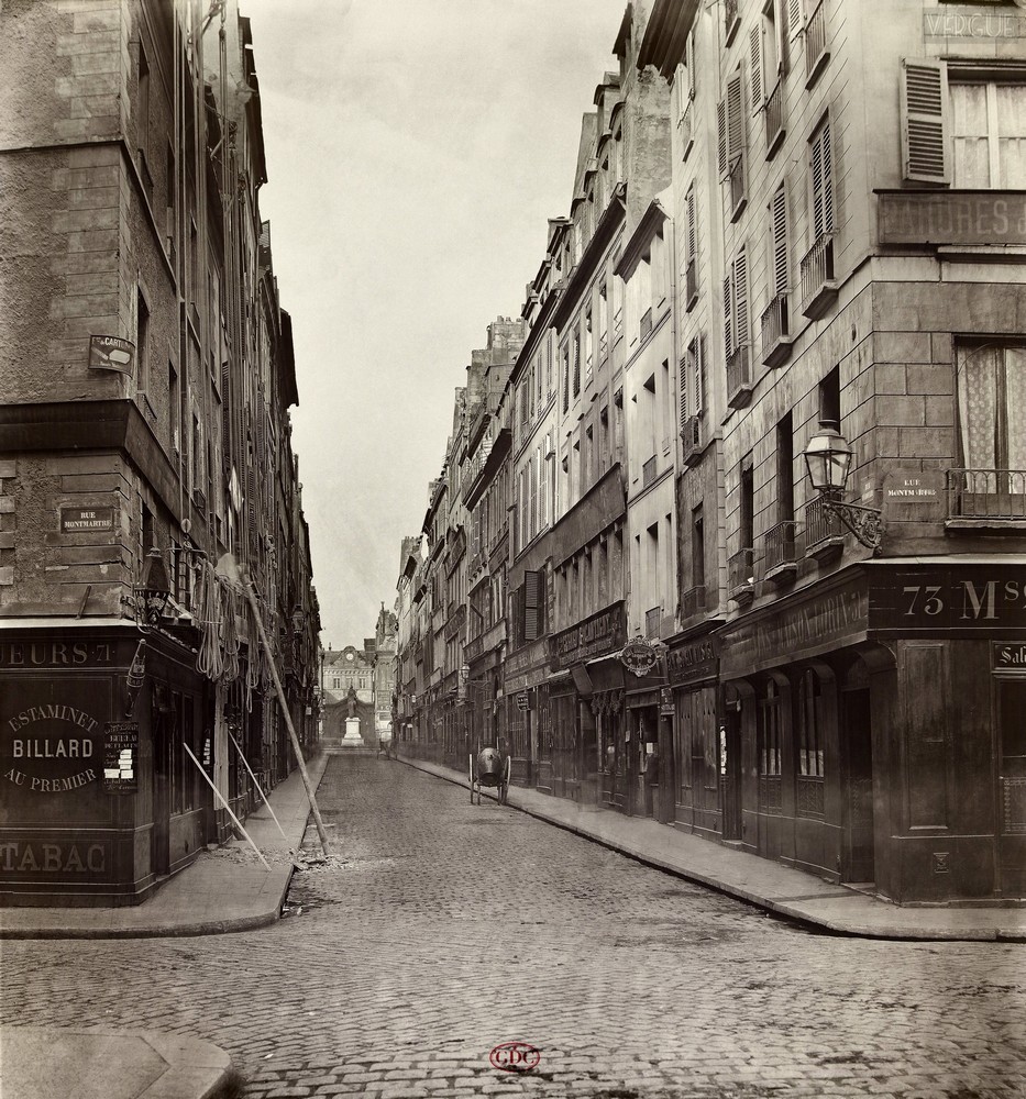 Charles Marville - Rue d’Aboukir (1865 / 1868 ?)  (© Collection du Musée Carnavalet)