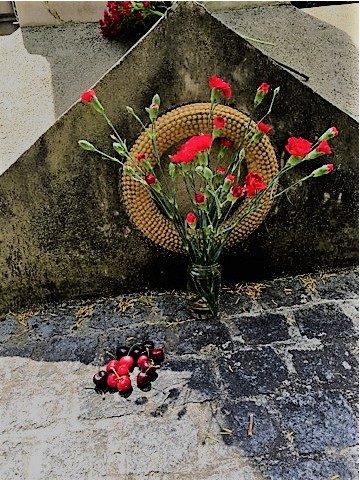 Au cimetière du Montparnasse le 24 mai 2020