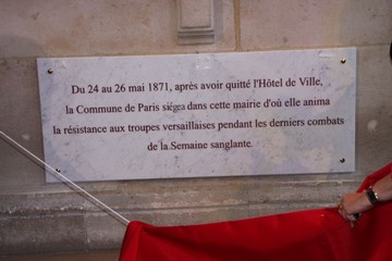 Inauguration de la plaque commémorative des élus de la Commune du XIe